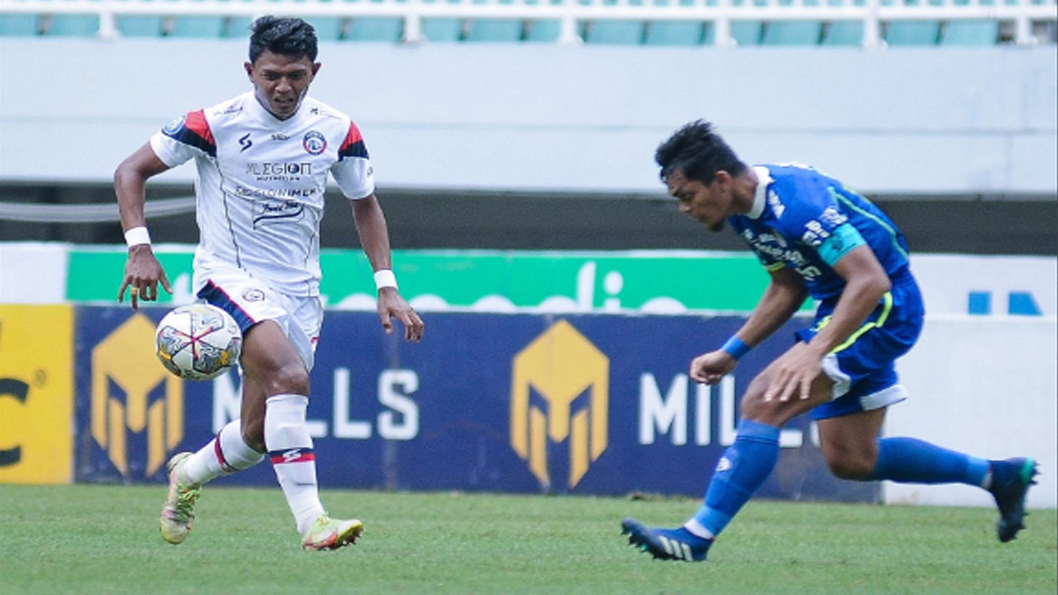 Skor-Akhir-Persib-Bandung-Vs-Arema-FC-adalah-1-0.jpg