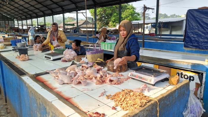 Sukses-Ditata-Pedagang-Pasar-Kedungkandang-Malang-Mulai-Rasakan-Dampak-Positif-Ekonomi.jpg