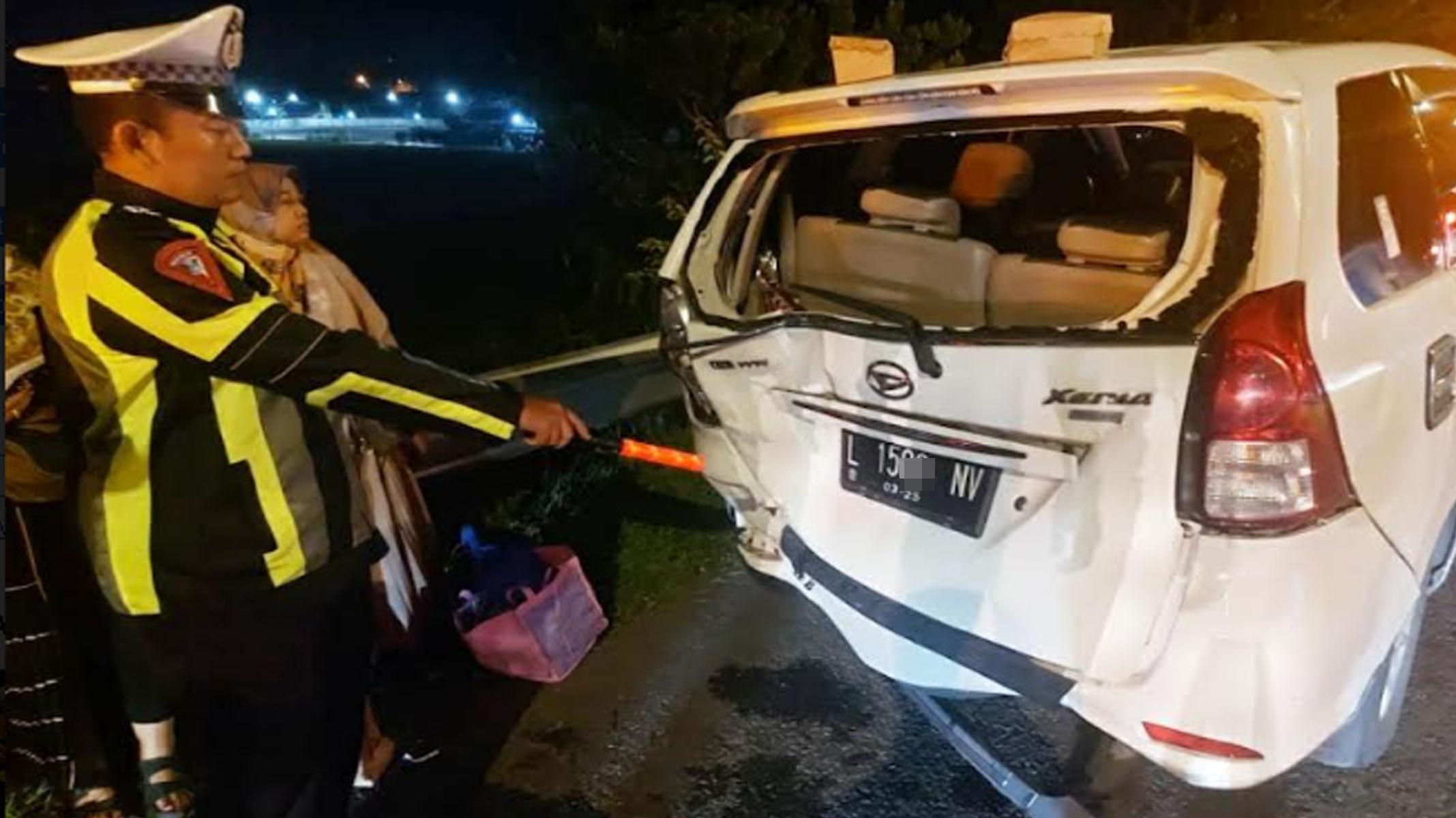 Kecelakaan Tabrakan Beruntun di Tol Surabaya-Mojokerto, 7 Mobil Saling Sodok di KM 713+100 Jalur A