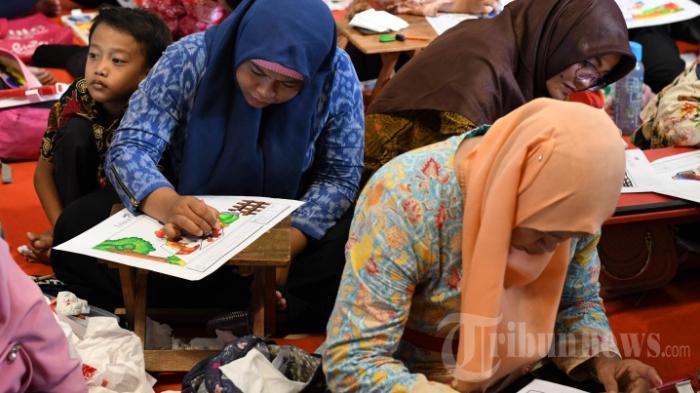 Tanggapi-Wacana-Gaji-Guru-Rp5-Juta-Usulan-DPR-Dinilai-Ekspektasi-Semu-Tanpa-Solusi-Struktural.jpg