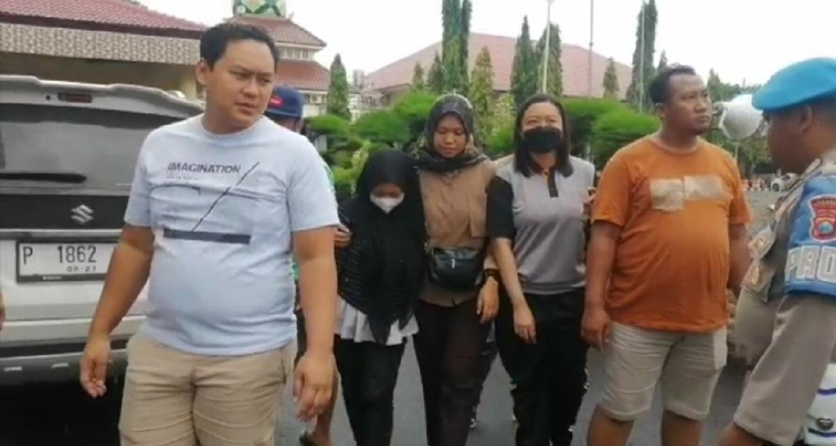 Wanita 19 Tahun Cekik Bayi yang Baru Dia Lahirkan Hingga Tewas, Pacarnya Tak Mau Tanggung Jawab
