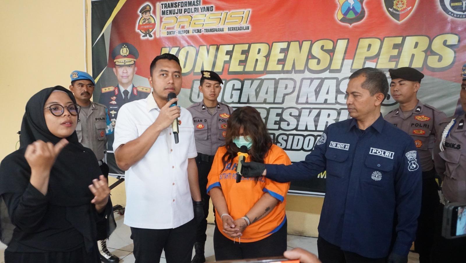 Pemandu Lagu Dijual Rp 700 Ribu untuk Layani Kaum Pria, Mucikari Diciduk Polresta Sidoarjo