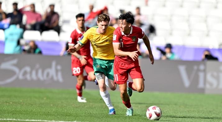 Timnas-Indonesia-Rafael-Struick-vs-Australia-di-Piala-Asia-2023-di-Stadion-Jassim-Bin-Hamad.jpg