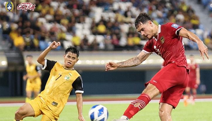 Timnas-Indonesia-Shayne-Pattynama-saat-mengalahkan-tuan-rumah-Brunei-Darussalam.jpg