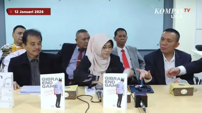 Tujuan-Roy-Suryo-Cs-Bawa-Buku-Gibran-End-Game-ke-Kemendikdasmen-Kubu-Jokowi-Itu-Serangan-Balik.jpg