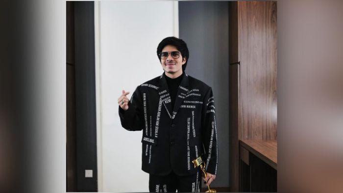 Atta Halilintar Kesal! Ternyata Mama Nur Telat Ngajak Pindah Lapak Streaming ke Shopee Live