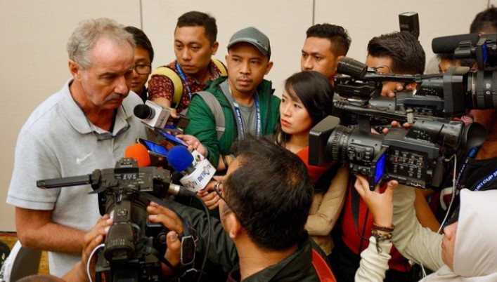 Alfred Riedl Mengaku Vietnam Adalah Tim Kuat, Tapi . . .