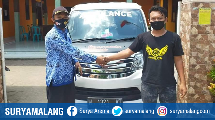 Netizen di Gresik Sisihkan Uang Beli Mobil Ambulance untuk Bantu Warga Panceng