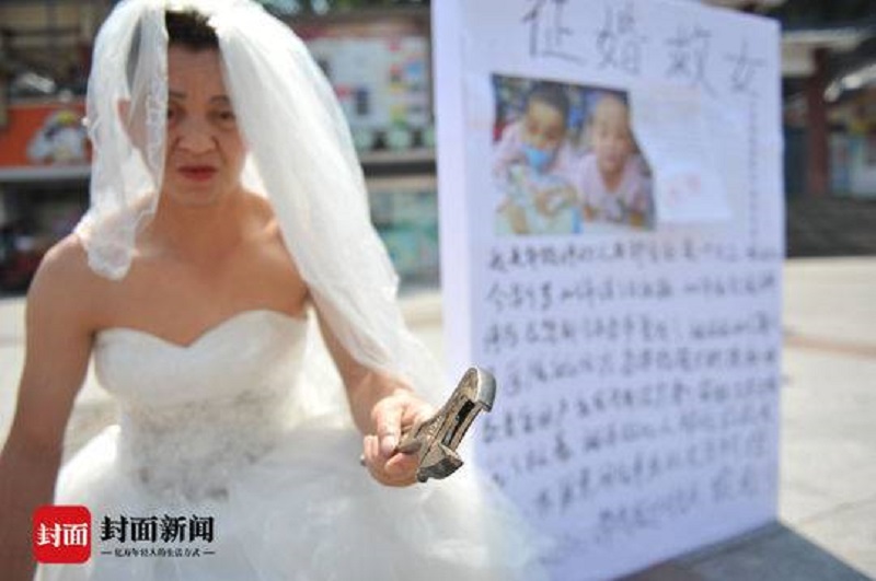 Seorang Bapak Rela Jadi Pengantin Agar Anaknya Tetap Hidup, Ini Penyakit Yang Grogoti Putrinya