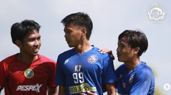 arema-fc-vs-ps-hizbul-wathan-di-stadion-wonoayu.jpg