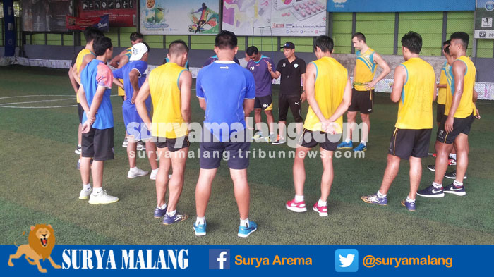 Jelang Menjamu Sriwijaya FC, Ini Porsi Latihan yang Dilahap Arema Cronus