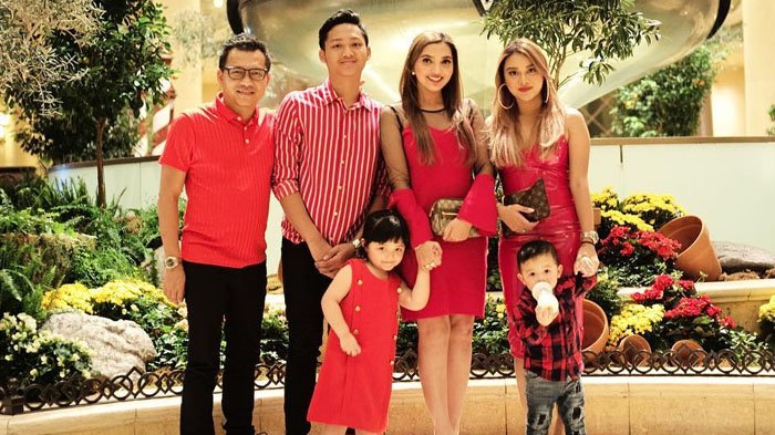 Ashanty Dapat Kejutan Dari Anak-anaknya di Hari Ibu, Reaksi Anang Malah Bikin Ngakak