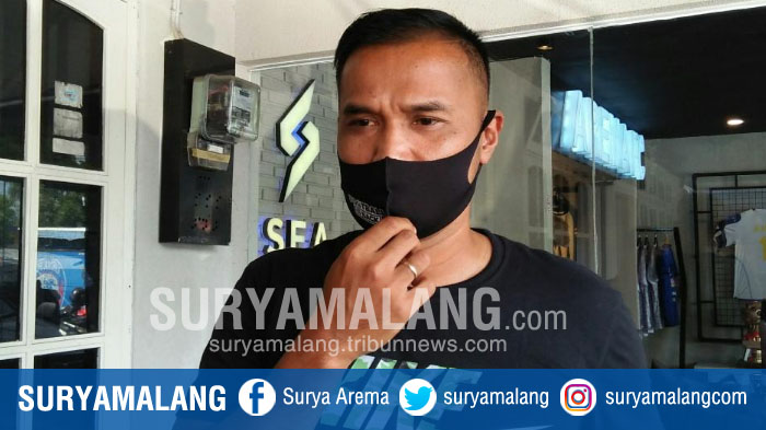 asisten-pelatih-arema-fc-charis-yulianto-soal-jadwal-lanjutan-liga-1-2020.jpg