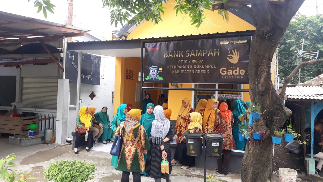 bank-sampah-warga-di-kelurahan-sidokumpul-gresik.jpg