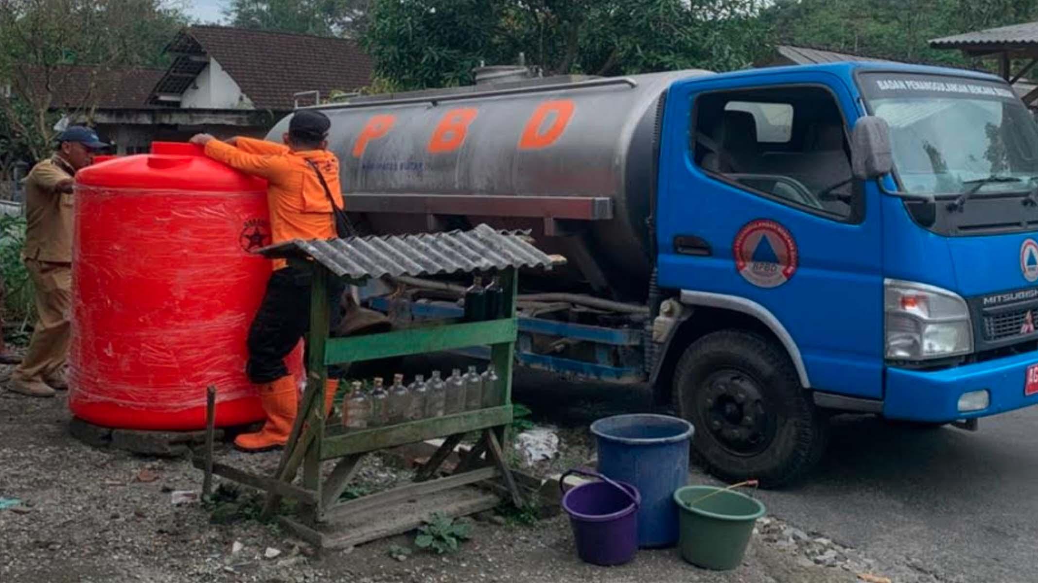 187 KK di Desa Tulungrejo Blitar Kekurangan Air Bersih, Dampak Pipa Air Putus Terkena Longsor