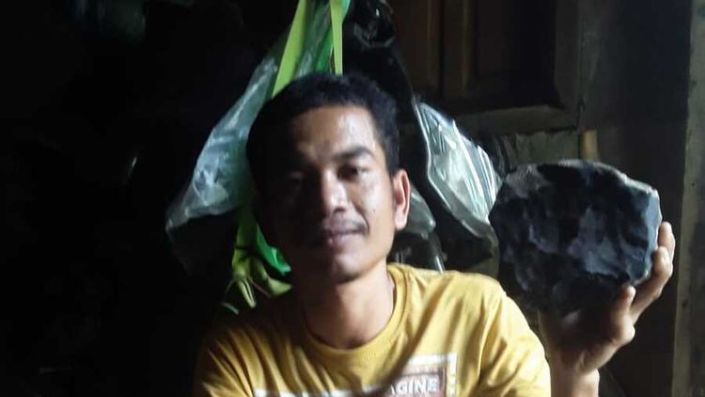 Rumah Warga Tapanuli Kejatuhan Batu Meteor, Dijual Rp 200 Juta, Ternyata Harga Aslinya Rp 26 Miliar