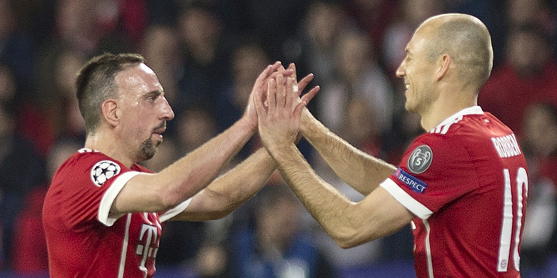 bayern-muenchen-franck-ribery-dan-arjen-robben_20180404_073819.jpg