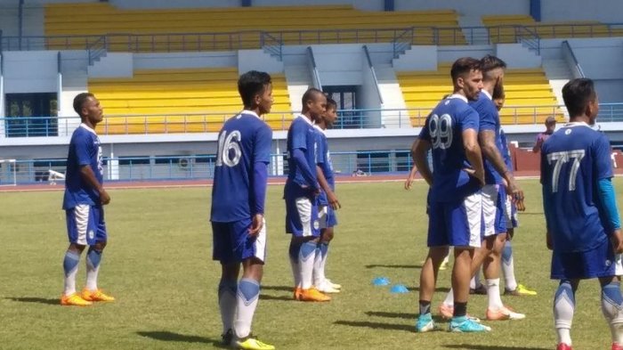 berita-ferdyan-adhy-nugraha-persib-bandung_20180910_141857.jpg