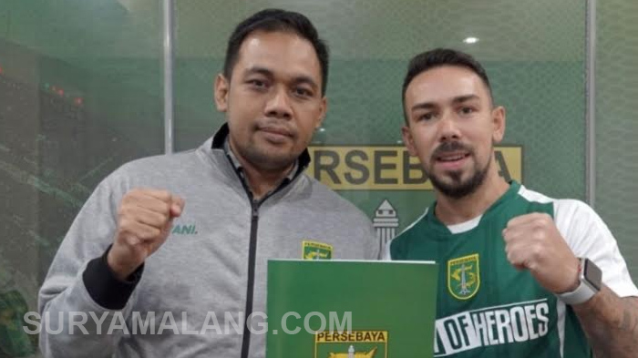 berita-persebaya-surabaya-candra-wahyudi-dan-pemain-asing-baru-damian-lizio.jpg