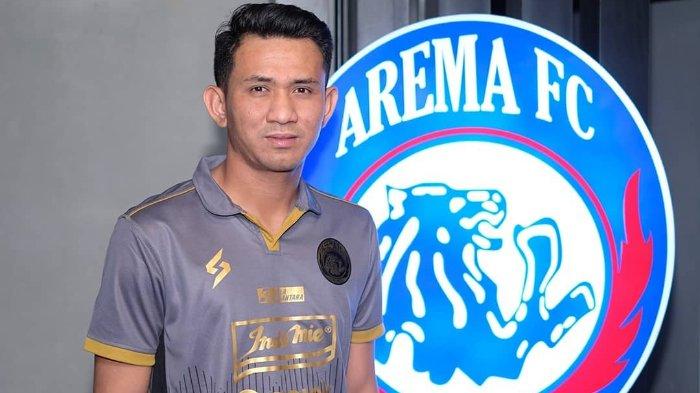biodata-dave-mustaine-gelandang-arema-di-piala-menora-2021-gabung-singo-edan-karena-ldekat-sidoarjo.jpg