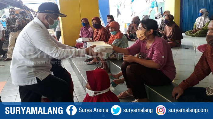 bupati-malang-sanusi-nasi-kotak.jpg