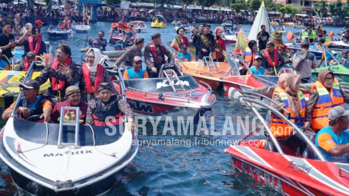 dinas-pariwisata-dan-kebudayaan-disparbud-magetan-meniadakan-acara-labuhan-sarangan-tahun-ini.jpg