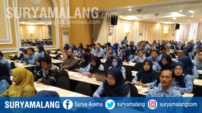 diskominfo-kabupaten-malang-menggelar-bimbingan-teknis-sistem-transaksi-e-budgeting.jpg