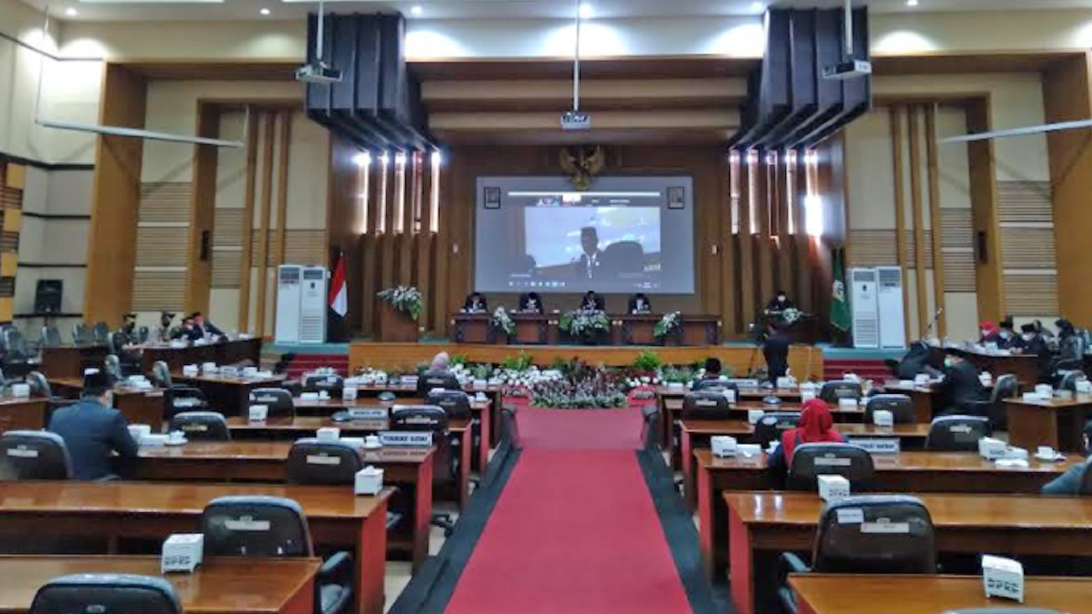 dprd-kabupaten-malang-rapat-paripurna.jpg