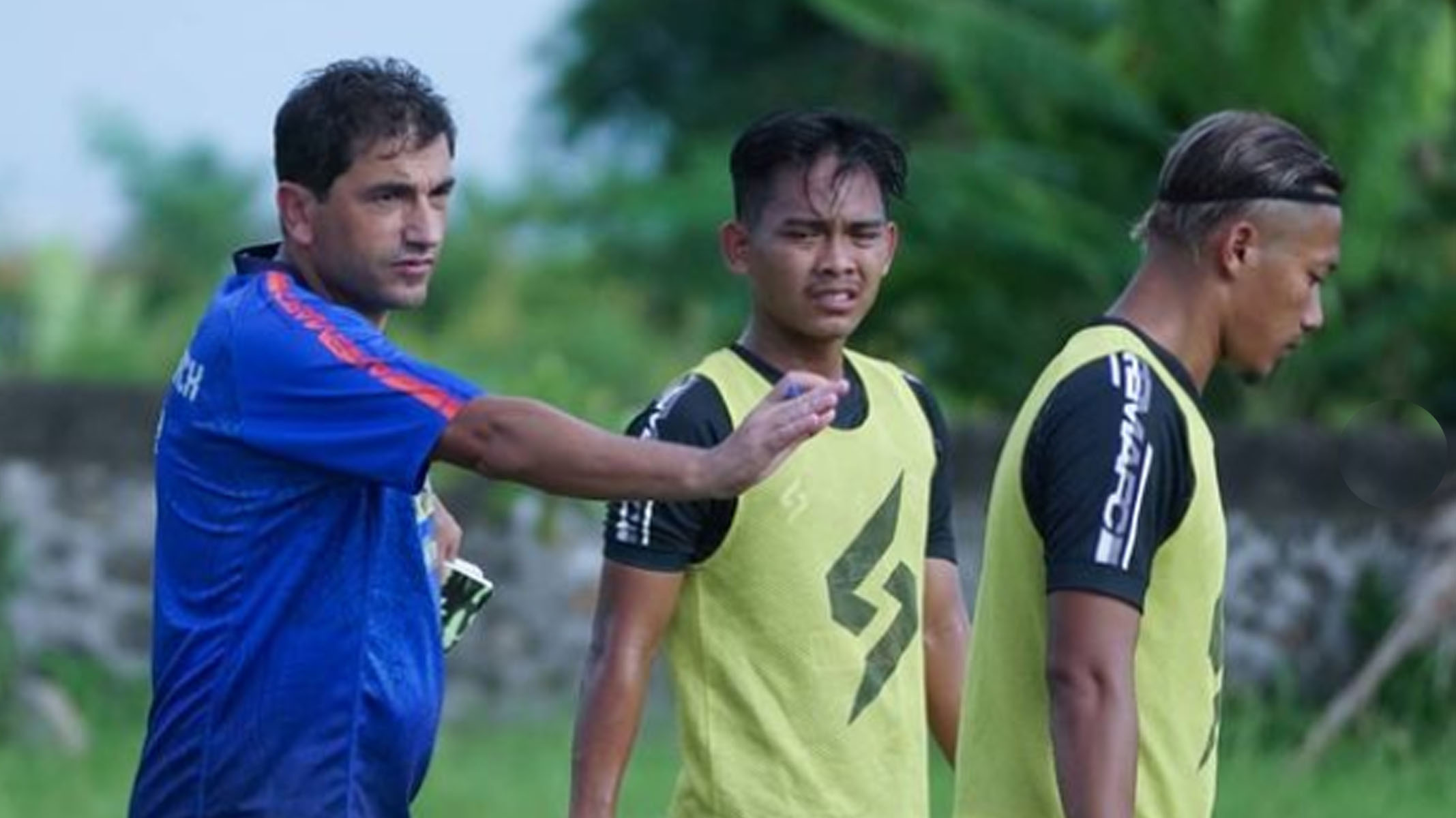 eduardo-almeida-latihan-bali.jpg