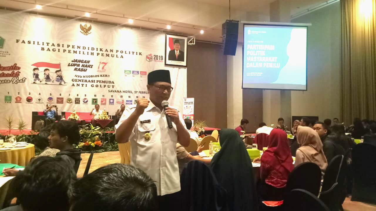 edukasi-politik-dari-wawalikota-malang-pada-siswa-sma-dan-mahasiswa.jpg