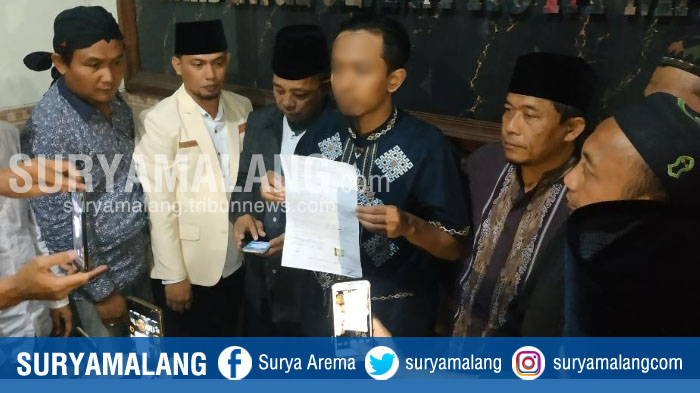 Pemuda Asal Malang Minta Maaf Seusai Tulis Ujaran Kebencian Terhadap Mbah Mun di FB