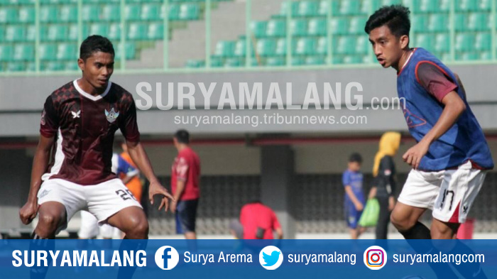 fitra-ridwan-biru-saat-masih-bergabung-dengan-persegres-gresik-united_20170723_133451.jpg