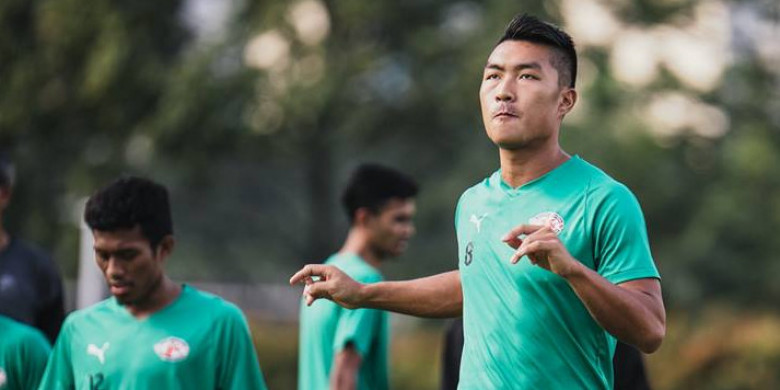 Bintang Piala AFC 2018 Kepergok Bicara Soal Masa Depan dengan Pemain Persija dan Mantan Arema