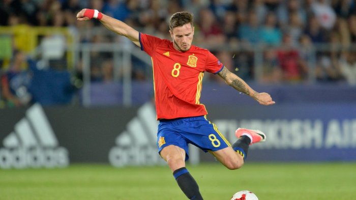 gelandang-timnas-spanyol-u-21-saul-niguez-melepaskan-tendangan-ke-gawang-italia-u-21_20170628_203459.jpg