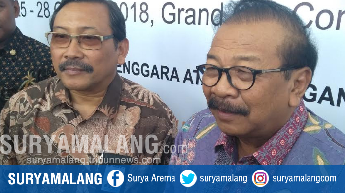 gubernur-jatim-soekarwo_20181025_155836.jpg
