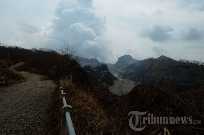 gunung-kelud_20150812_160706.jpg