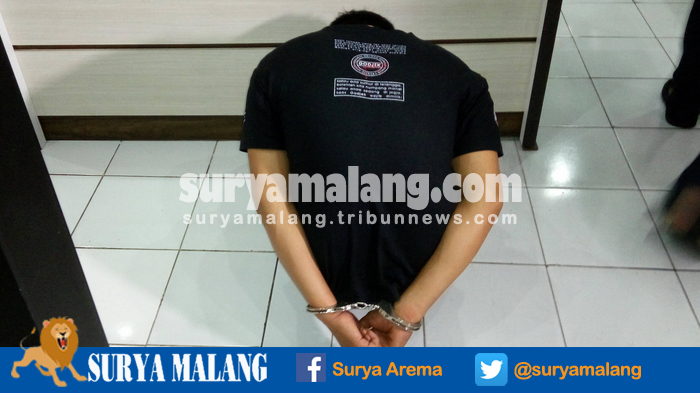handi-yang-mengaku-otak-penculikan-sabitha-ditangkap-polres-malang_20161025_104354.jpg