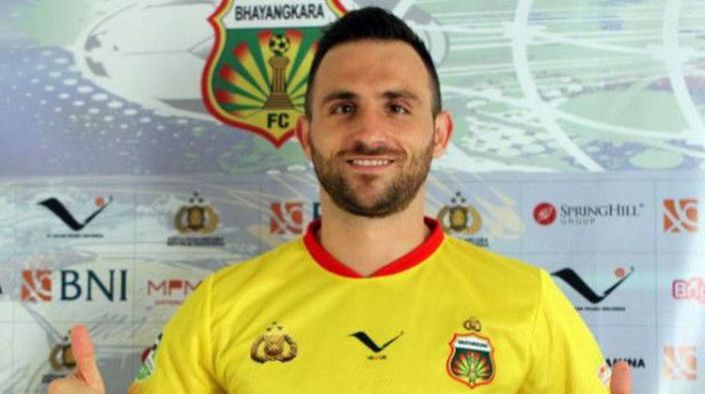 ilija-spasojevic-resmi-memperkuat-bhayangkara-fc_20170809_150809.jpg
