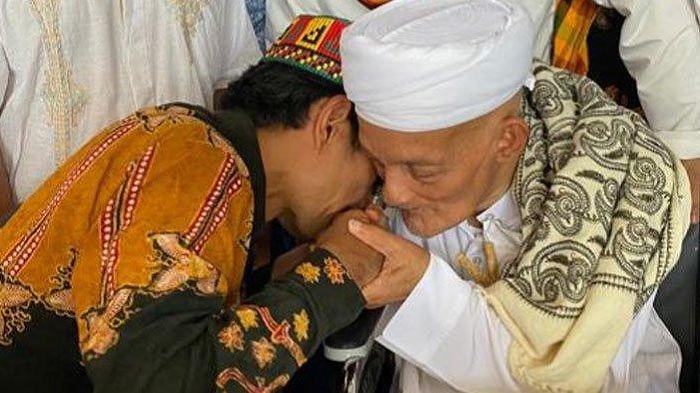 INNALILLAHI! Kabar Duka dari Ustadz Abdul Somad, Ulama Kharismatik Wafat, Kesedihan UAS Tiada Tara