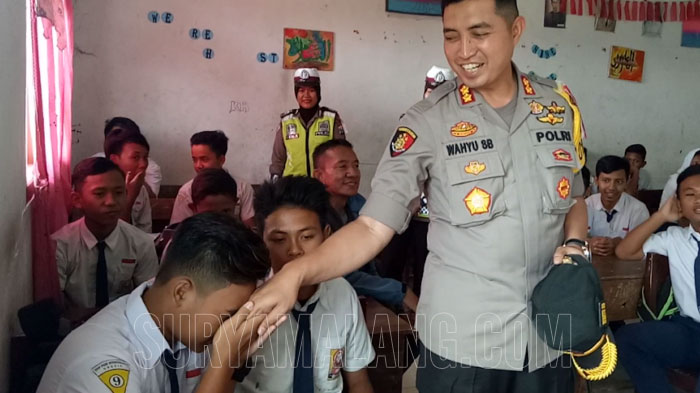 Kapolres Gresik ke SMP PGRI Wringinanom, Begini Tanggapannya soal Kasus Murid Tantang Guru