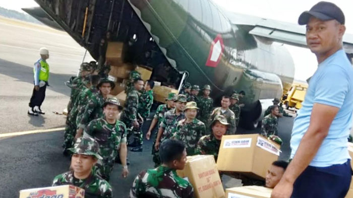 Hercules Angkut 23 Ton Bahan Pangan dari Madiun Raya untuk Korban Gempa Lombok
