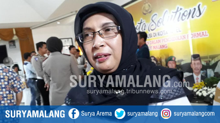 kepala-dp3ap2kb-kota-malang-penny-indriani_20170511_135154.jpg