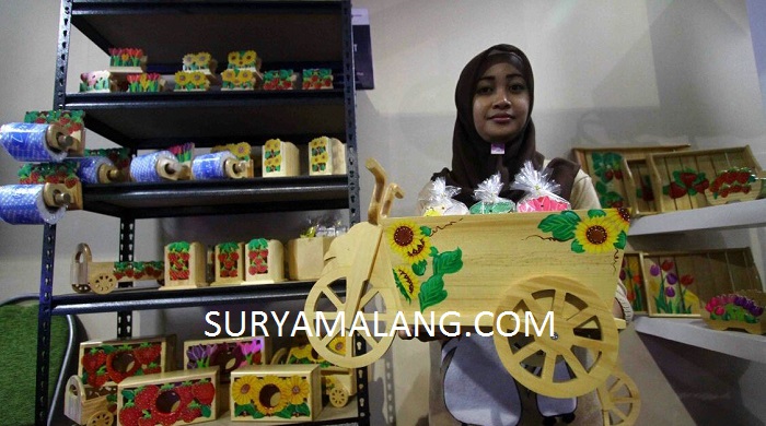 Kerajinan Ukir Karya Retno ini Punya Ciri Khas dan Unik