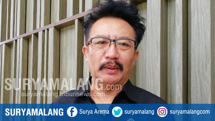 ketua-dprd-kota-batu-cahyo-edi-purnomo_20180517_115609.jpg