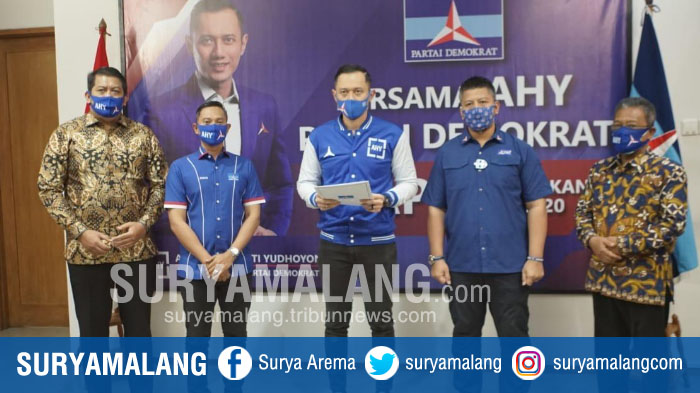 ketua-umum-demokrat-agus-harimurti-yudhoyono-ahy-dan-indrata-nur-bayu-aji-gagarin-sumrambah.jpg