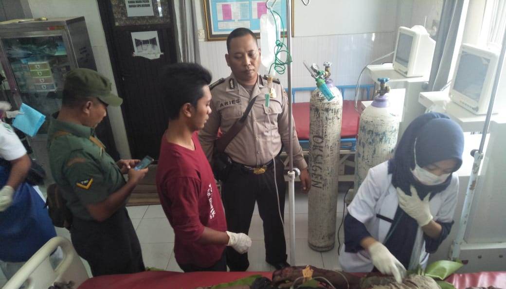 Bermaksud Padamkan Kobaran Api, Seorang Kakek Terbakar Dan Tewas Di Situbondo