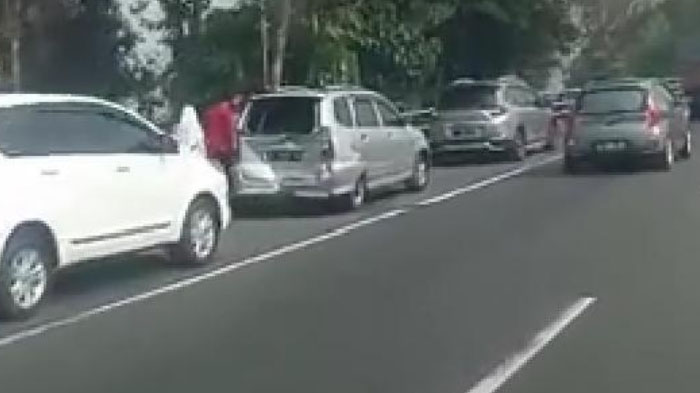 5 Kendaraan Terlibat Tabrakan Beruntun di Tol Porong, Sidoarjo