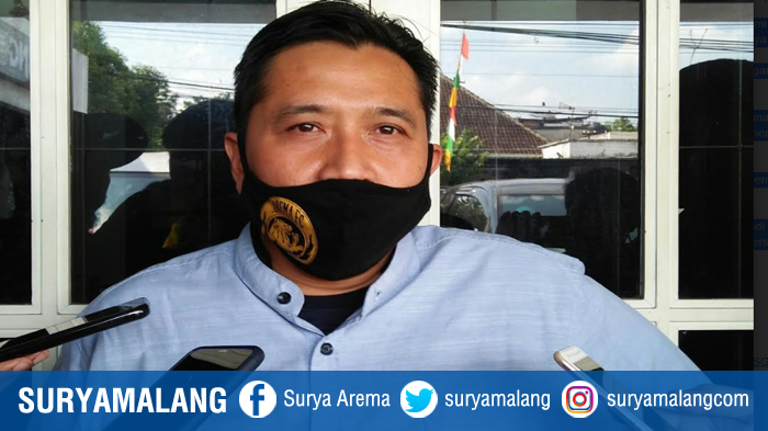media-officer-arema-fc-sudarmaji-rekontrak.jpg