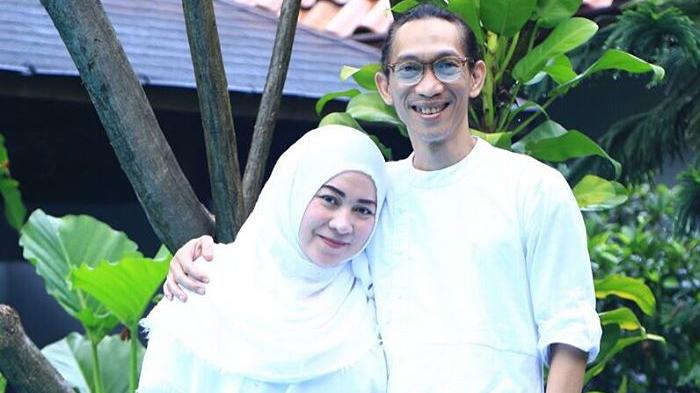 Melly Goeslaw Curhat Rasanya saat Hidup 'Kere' Bareng Anto Hoed, Beli Lotion Sampai Mecah Celengan