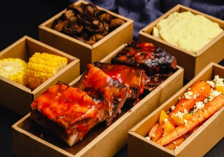 JW Marriott Surabaya Buat Layanan Pesan Antar Food and Beverages Selama PPKM Darurat